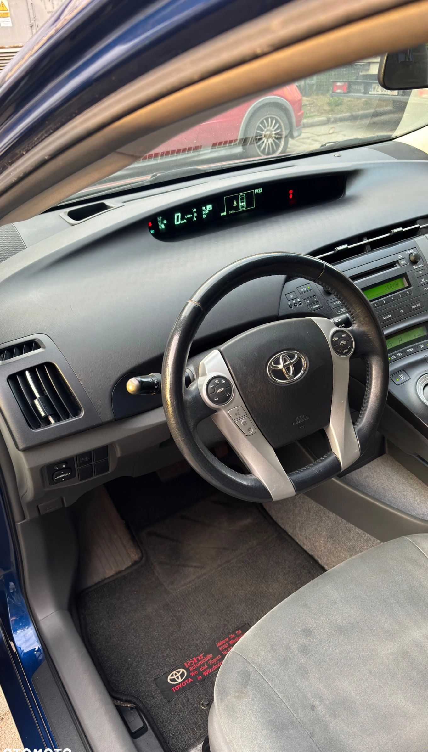 Toyota Prius cena 34200 przebieg: 152000, rok produkcji 2012 z Łódź małe 466